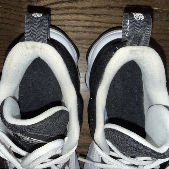 Nike Giannis Immortality Men's Basketball Sneakers Black/White Size 7.5 GUC - Picture 12 of 12